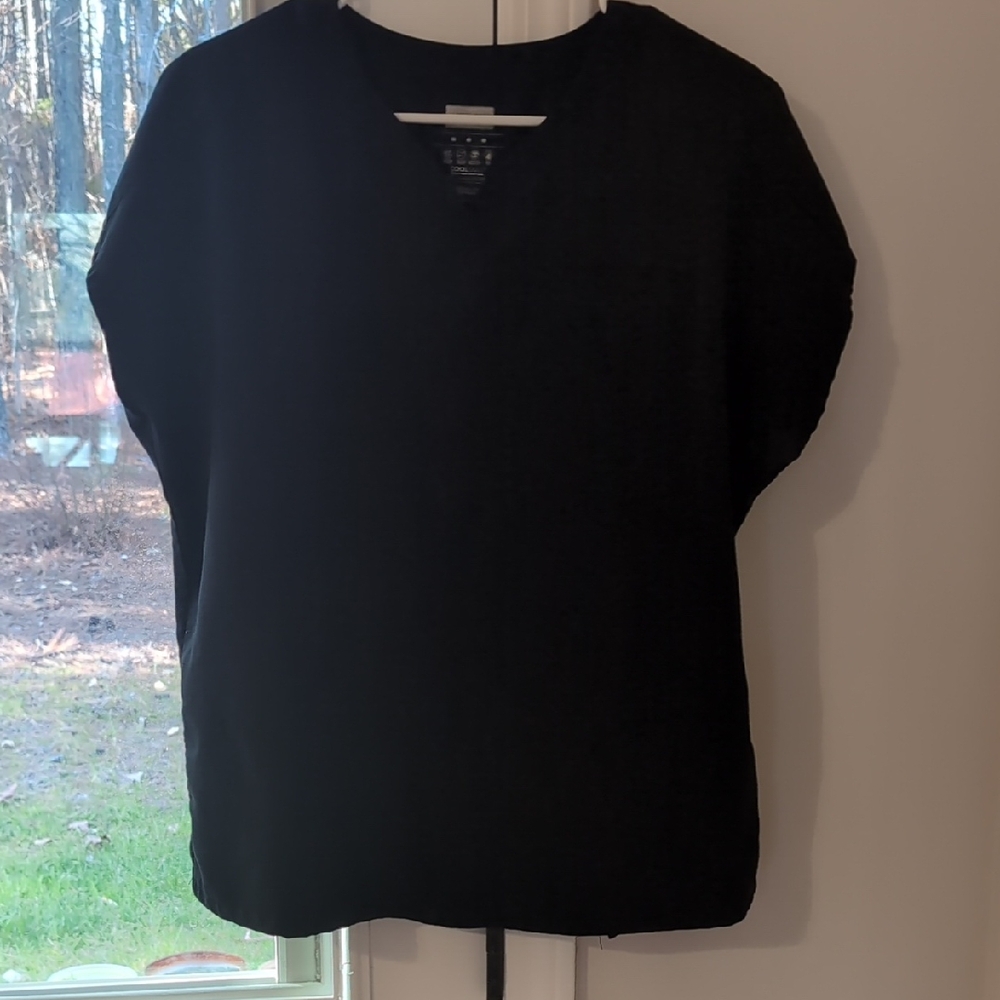 Cherokee Scrub Top